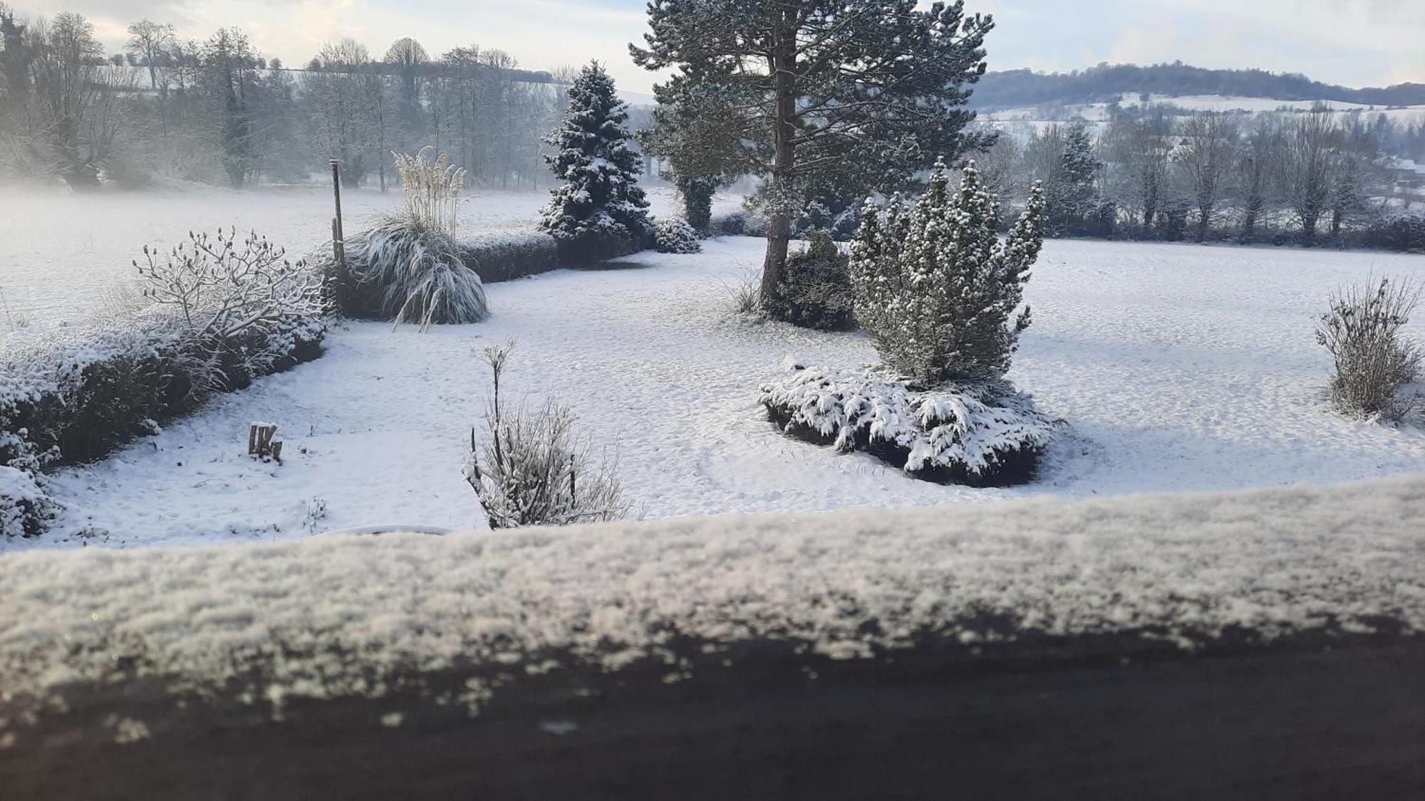Les 2 Chaumieres Avec Piscine Villa Epinay Exterior foto